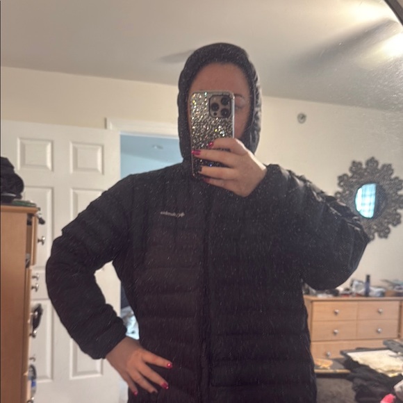 Columbia Black Quilted Puffer Coat with Stand-Up Collar - Picture 4 of 4